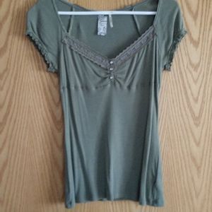 Women's Top